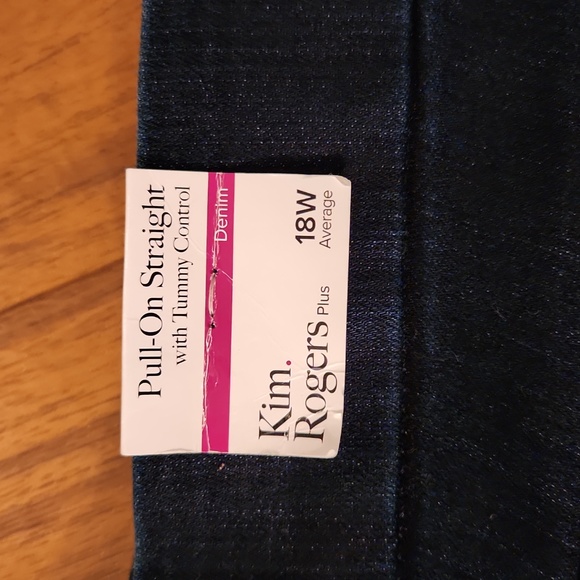 NWT Kim Roger's pull on jeans - Picture 2 of 3